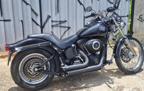 HARLEY-DAVIDSON NIGHT TRAIN 